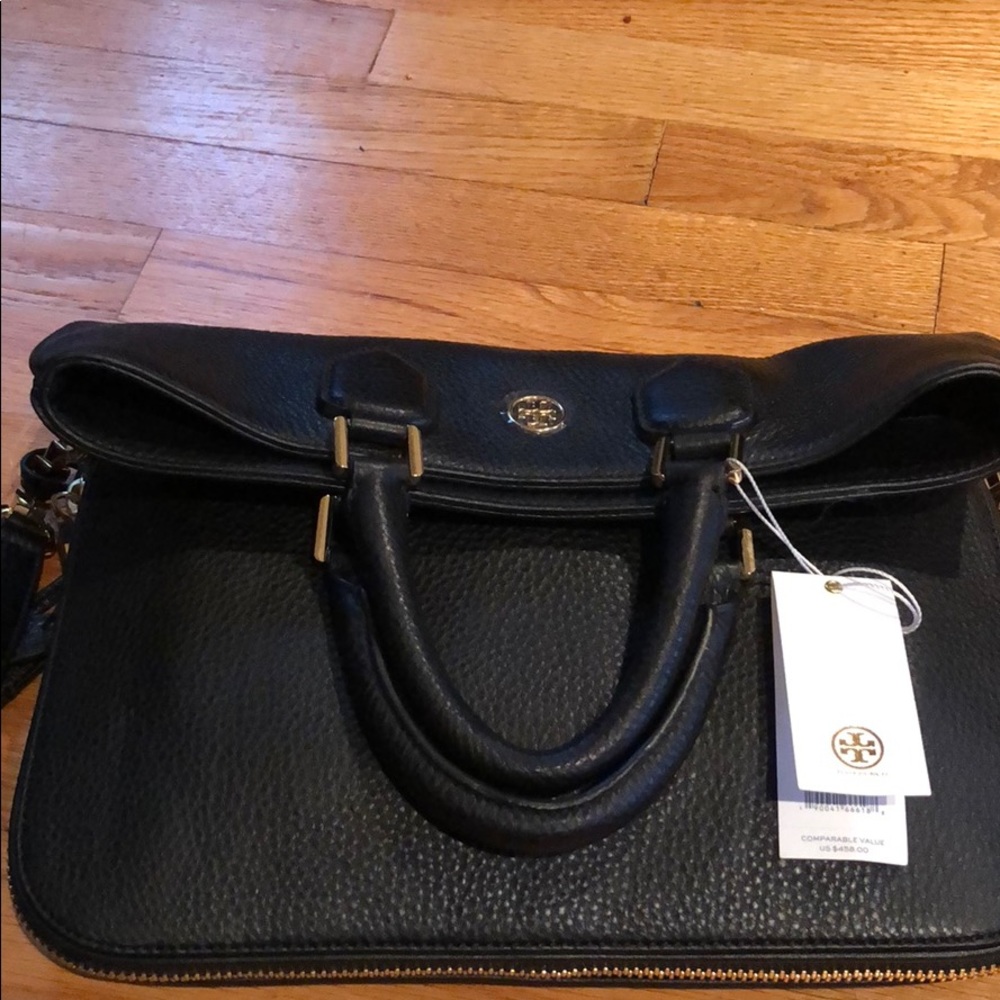 NWT Tory Burch Tote bag with cross body strap🌸